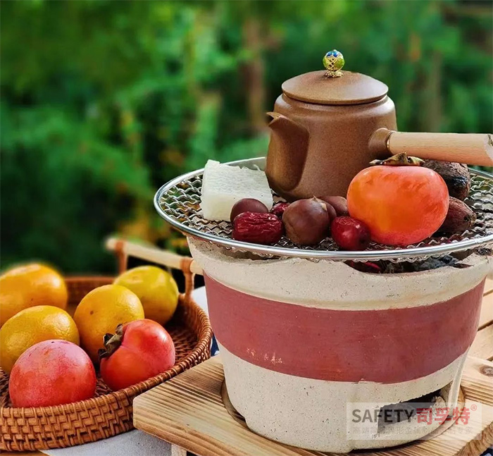 圍爐煮茶：茶是關(guān)鍵，這兩類茶不適合煮[圍爐茶桌，自制圍爐](圖2)