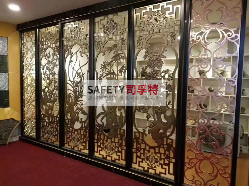 金屬屏風(fēng)有哪些種類？什么材質(zhì)的金屬屏風(fēng)好？[司孚特金屬屏風(fēng)](圖4)