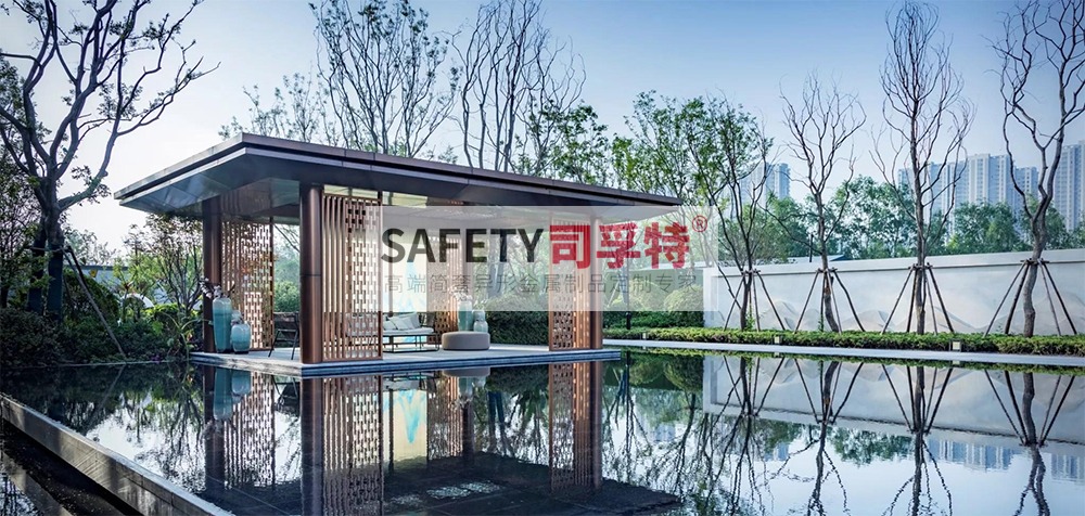 庭院景觀設(shè)計(jì)：精制不銹鋼（鋁藝）涼亭搭配智能遮陽(圖2)